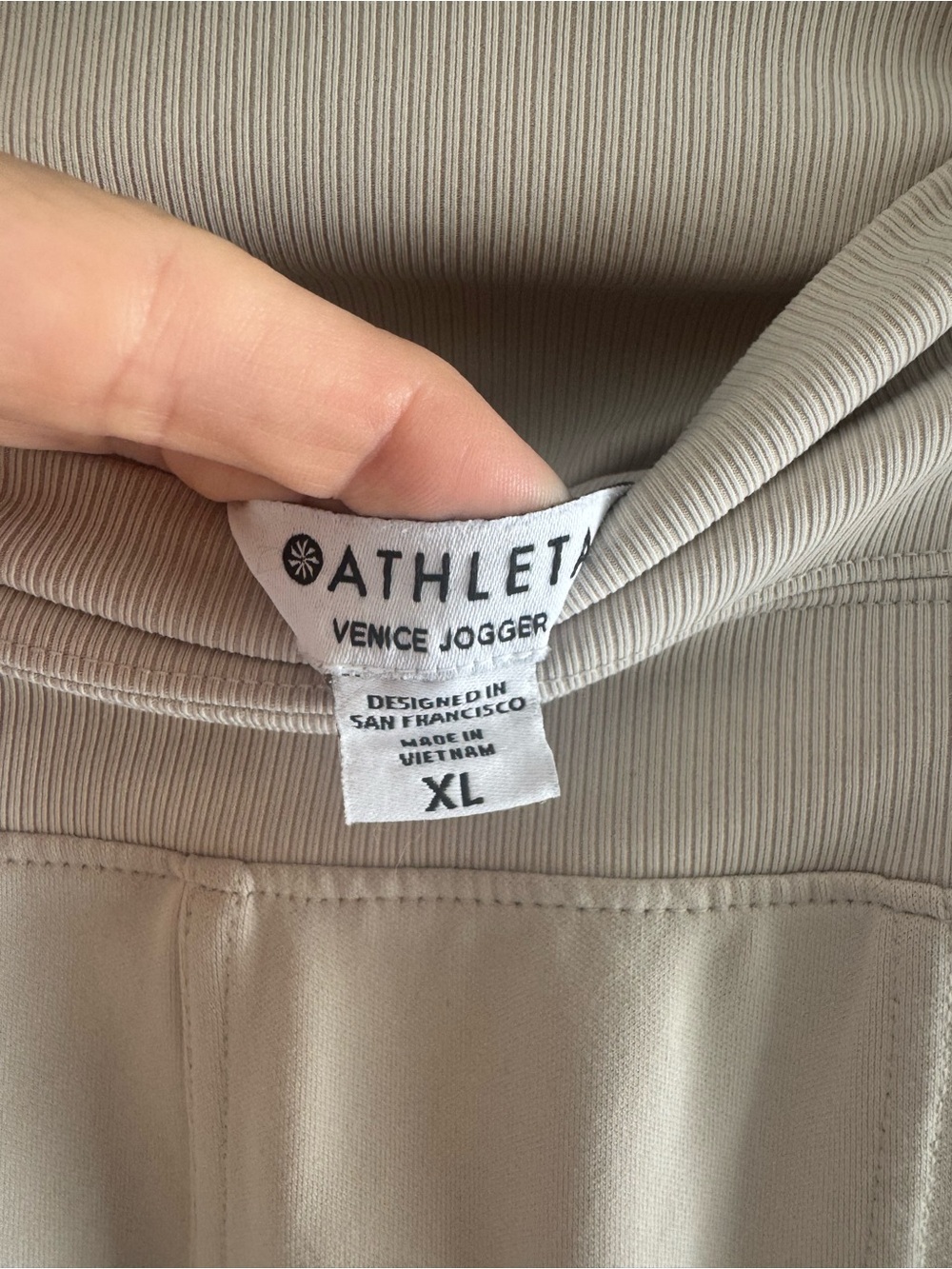 Athleta Venice High Rise Jogger XL Oatmeal Beige Cream Athleisure Travel Pant - Picture 6 of 12